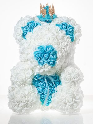 BIG BEAR WITH WHITE AND BLUE ROSES. FREE DELIVERY FOR ORDERS IN ROSEBEAR OVER 50€