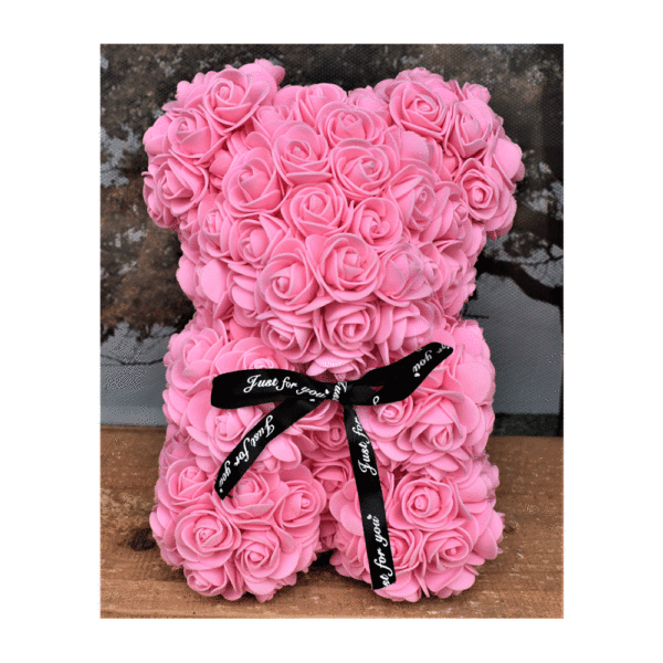 Αρκουδάκι με Ροζ Τριαντάφυλλα σε πολυτελής συσκευασία δώρου